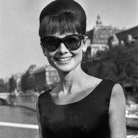 Oliver Goldsmith Icons, Mod. Manhattan, entworfen für Audrey Hepburn