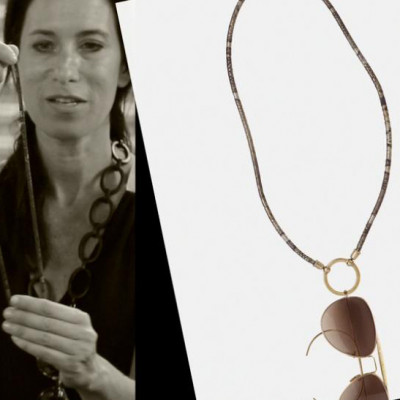 Collage aus einem Frauenportrait mit großer La Loop Brillenkette und einer dezenten Brillenkette mit eingehängter Sonnenbrille.